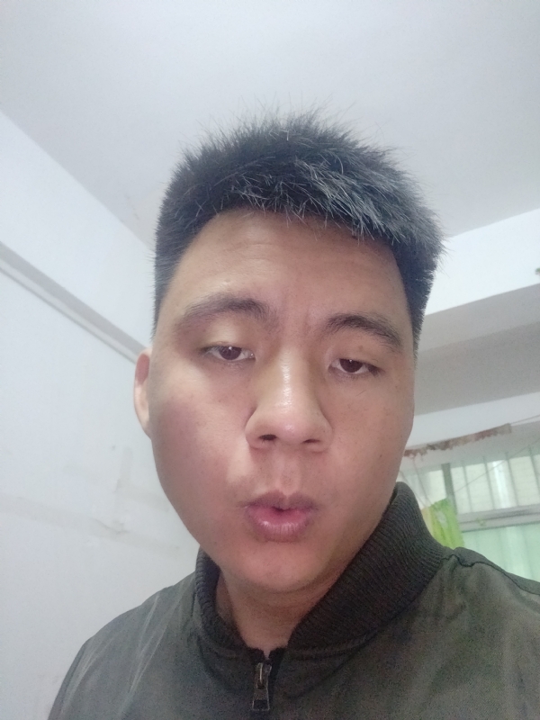 值得姓赖的第一张照片--深圳交友中心
